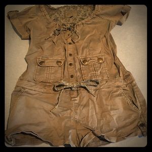 Cute Guess Romper 👄